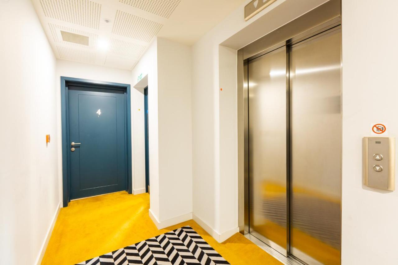 Austin David Apartments Royal Wharf Londra Dış mekan fotoğraf