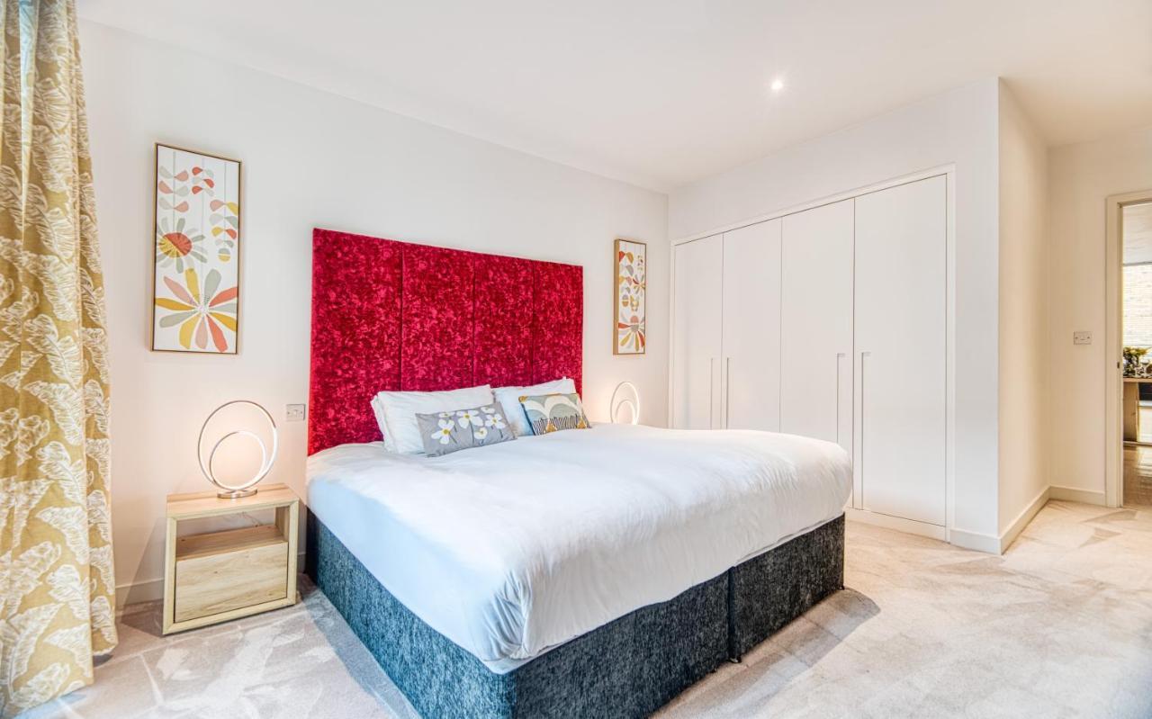 Austin David Apartments Royal Wharf Londra Dış mekan fotoğraf